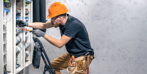 Best 24-Hour Electrician  in Mustang, OK